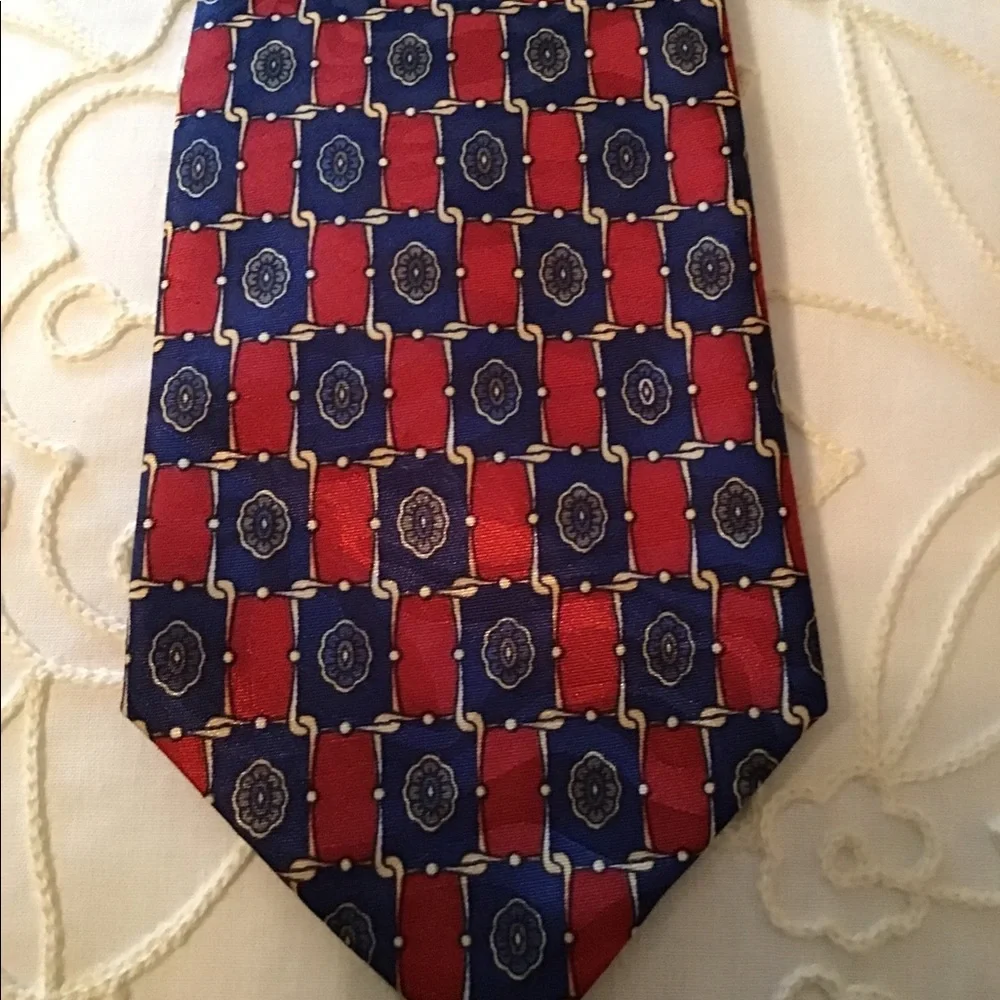 Men’s red zip tie Hanover made in the USA